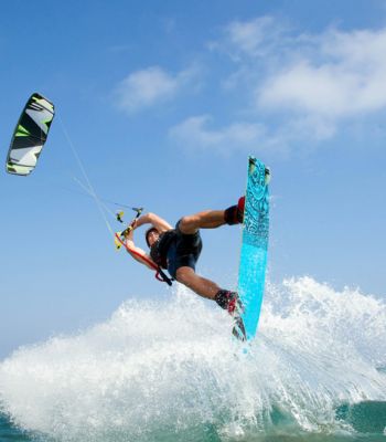 Kitesurfer